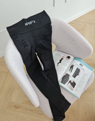 👖 Konečně kompresní legíny, které nikde netlačí. Znáte je z časopisu! Bezešvé kompresní legíny iRFi – masáž, kterou můžeš...